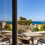 Sea & Sun Paros ナウサ