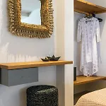 Sea & Sun Paros ホテル ナウサ