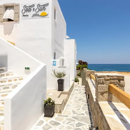 Sea & Sun Paros ホテル
