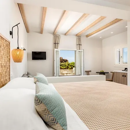 Sea & Sun Paros Hotel