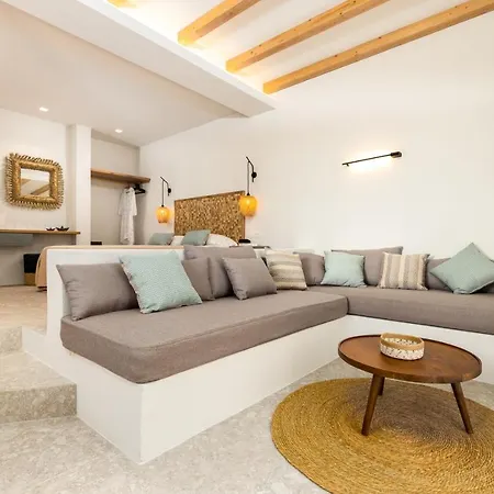 Sea & Sun Paros Hotel