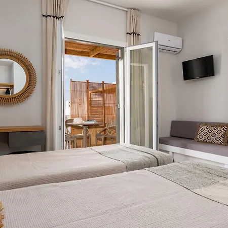 Sea & Sun Paros Hotel
