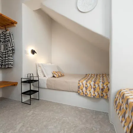 Sea & Sun Paros ناوسا