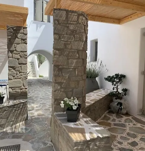 Sea & Sun Paros Νάουσα